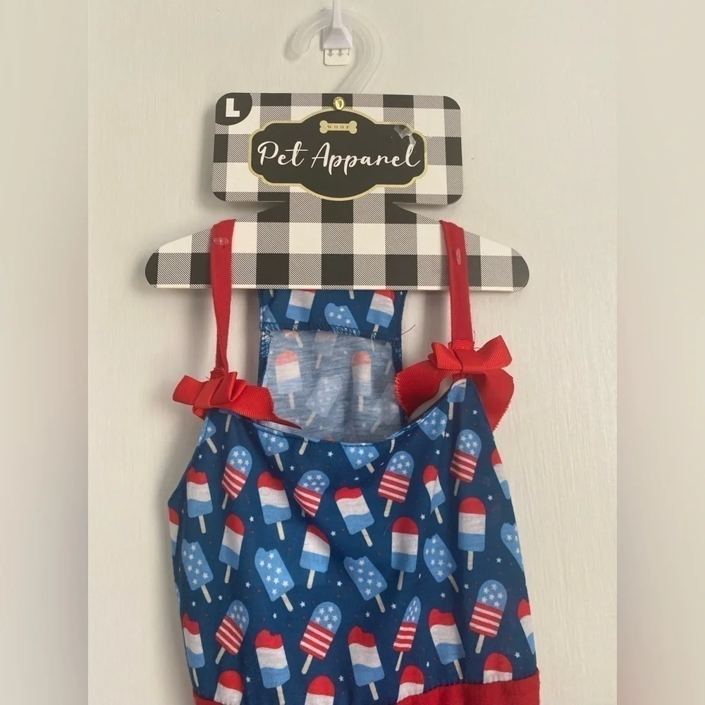 NWT- Woof Americana Sundress for Dogs, Large